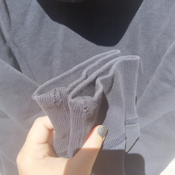 American Eagle Men's Navy Blue Hoodie Yellow Lettering Size Small Spell Out - Picture 7 of 8